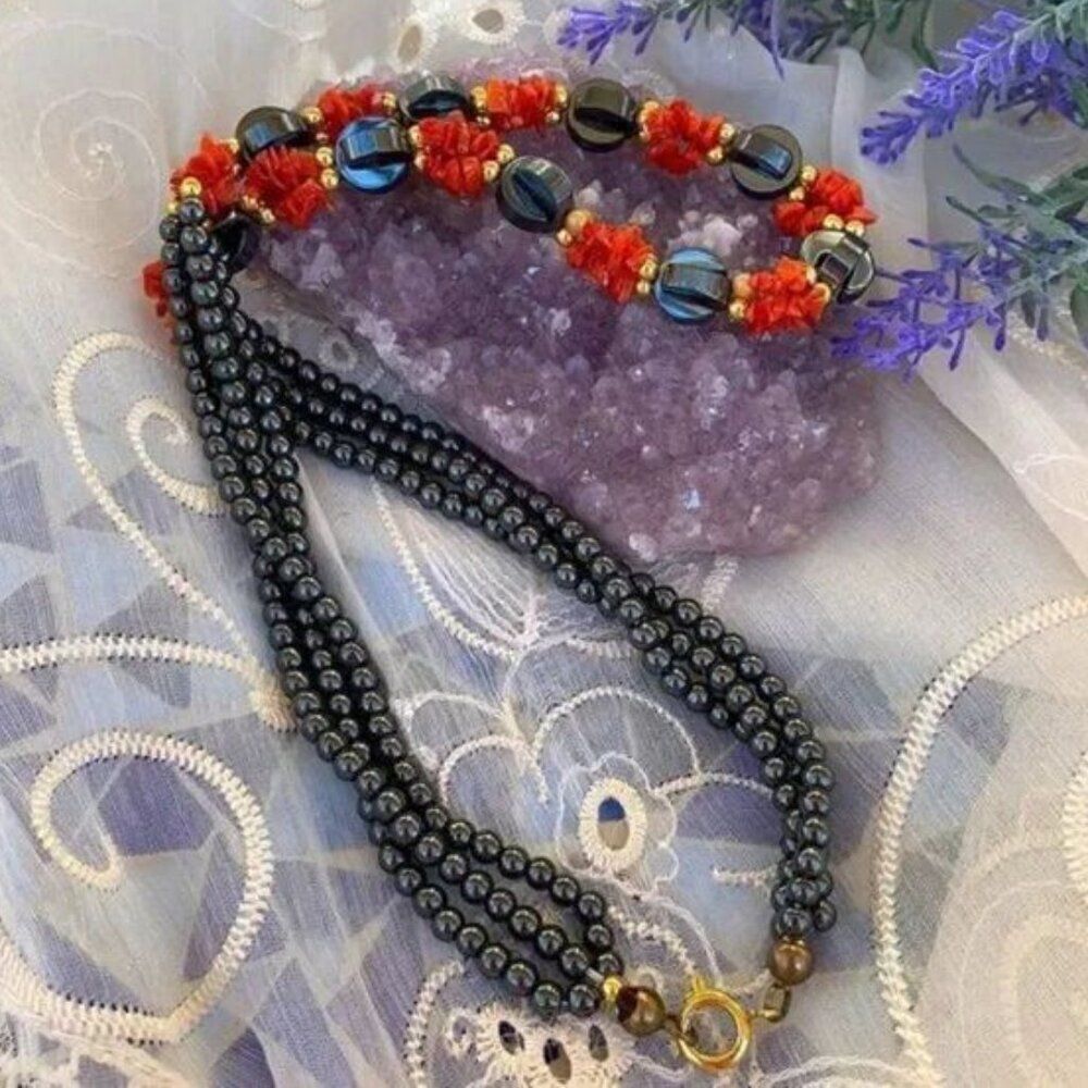 Vintage Hematite & Red Coral Necklace - Picture 2 of 4